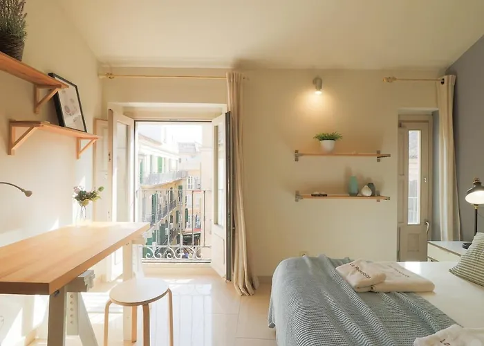 C28 Mitjana Luminous Penthouse